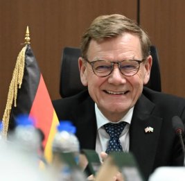 
Глава МИД Германии прибыл в Киев