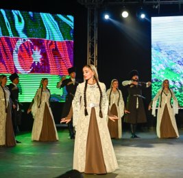 
В Турции завершился XXII Международный Кавказский фестиваль танца и музыки
