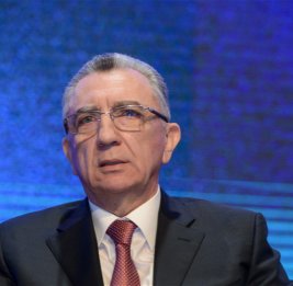 Эльдар Азизов: Более 200 млрд долларов инвестиций вложено в Баку за последние 20 лет