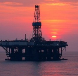 
Несчастный случай на нефтяной платформе: погиб сотрудник
