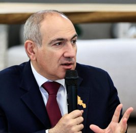 Пашинян объявил о новом курсе отношений с Россией и обвинил оппозицию в &laquo;мафиозном&raquo; заговоре
