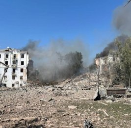 Россия нанесла массированный удар по Краматорску: ранены 11 человек, среди пострадавших младенец