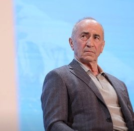Кочаряна госпитализировали после семичасового заседания суда