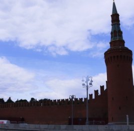 
Кремль грозит &laquo;жестким&raquo; ответом