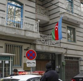 Азербайджан включил Иран к странам с военными рисками для дипломатов
