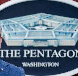 Глава Пентагона Хегсет намерен стать президентом США?