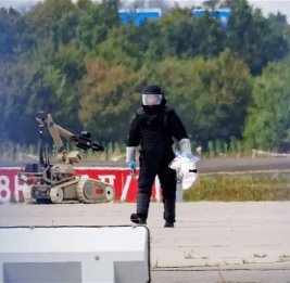 Мерц готовится обвинить Россию в атаке дронов в аэропорту Лейпцига
