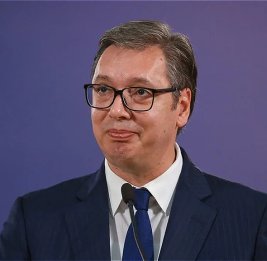Александар Вучич: Сербия представит боевых роботов