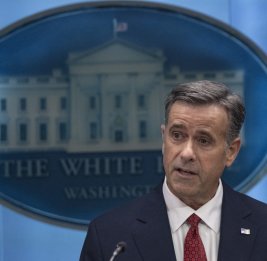 Рэтклифф привез в Москву идею саммита Трампа, Путина и Зеленского