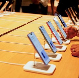 Складной iPhone получил уникальную особенность
