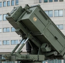Пентагон резко наращивает выпуск ракет Patriot и THAAD