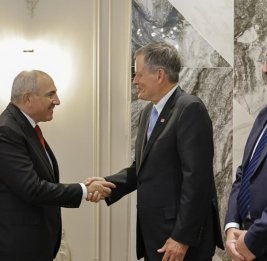 Пашинян и в Бишкеке встретился с американской делегацией
