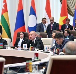 
Президент: Договор о союзнических отношениях вывел отношения между Азербайджаном и Кыргызстаном на самый высокий уровень