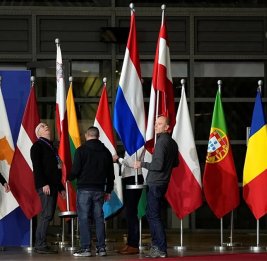 
11 стран ЕС предложили перейти к квалифицированному большинству во внешней политике