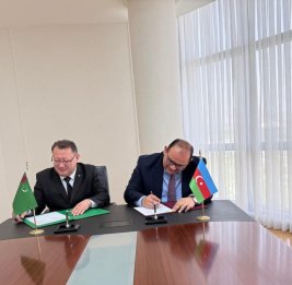 Рассмотрено упрощение визового режима между Азербайджаном и Туркменистаном