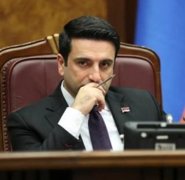 
Ален Симонян не исключил визит в Азербайджан