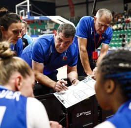 Эврен Алкая завершил работу со сборной Азербайджана
