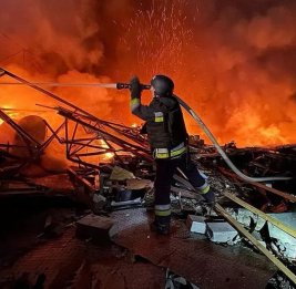
При ночной атаке в Каменском погибли четыре человека, есть раненые