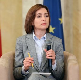 Санду призвала усилить ПВО Украины после удара у границы с Молдовой
