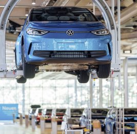 
Volkswagen выделяет 16 млрд евро на сокращение рабочих мест и закрытие заводов