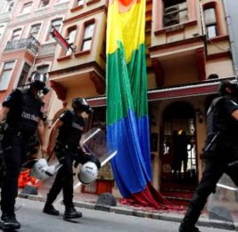 Операция против ЛГБТК+ в Турции: задержано более 20 подозреваемых
