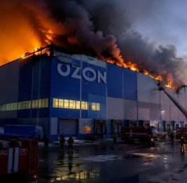 После ракетной атаки в Таганроге поврежден склад Ozon

