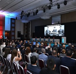 
В Баку проходит панельная сессия по развитию сотрудничества в тюркском мире
