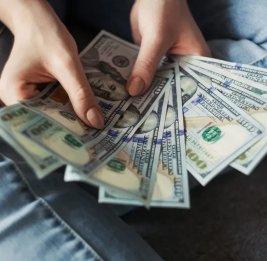
Доходы американцев в 2025 году достигли рекордного уровня