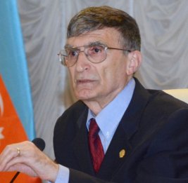 
Азиз Санджар: Тюркский мир обладает большим человеческим потенциалом и талантливой молодежью