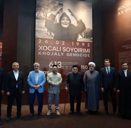 Участники конференции ознакомились с Мемориалом жертвам Ходжалинского геноцида