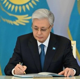 
Токаев утвердил положение и структуру Аппарата Совбеза Казахстана