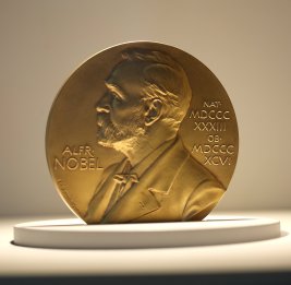 Размер Нобелевской премии увеличили