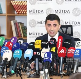
В Азербайджане в 48 сельских школах начато дистанционное обучение