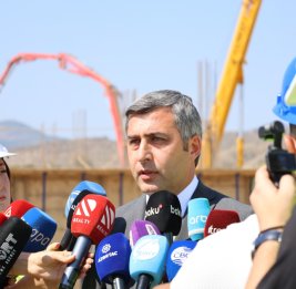 
Новрас Джафаров: В городе Губадлы высокими темпами продолжается строительство первого жилого комплекса