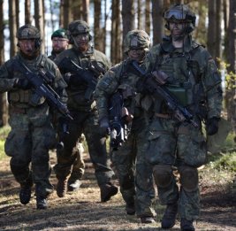 
Соседи с опаской смотрят на Германию