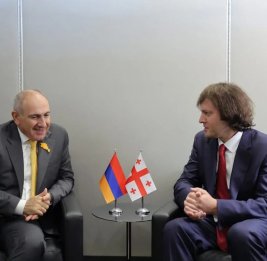 Кобахидзе и Пашинян обсудили мир и новые возможности сотрудничества на Южном Кавказе