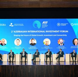 На 2-м Азербайджанском международном инвестиционном форуме обсуждена роль нашей страны как стратегического транзитного моста между регионами