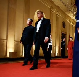 Трамп ждет &laquo;потрясающих вещей&raquo; после переговоров с Си Цзиньпином