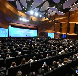 Президент Азербайджана: Более 70 процентов ВВП приходится на ненефтяной сектор