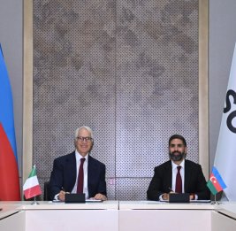 SOCAR подписала Договор о стратегическом сотрудничестве с Итальянской федерацией футбола