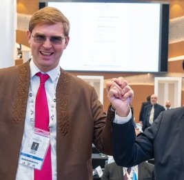 Тимур Турлов возглавил ФИДЕ: что известно о новом президенте