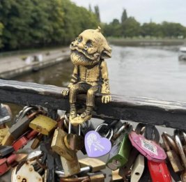 Хомлины в Калининграде: кто это и как они стали новым символом города