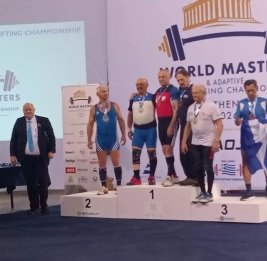 Азербайджанские тяжелоатлеты завоевали два золота и серебро на чемпионате мира