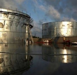 
Нефтяные запасы Америки тают