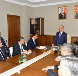 Глава Исполнительной власти Нафталана представлен коллективу