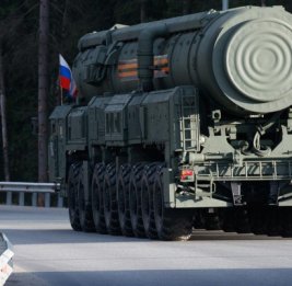 
Россия из Ирландии угрожает ядерным оружием