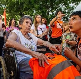 Выселение 87-летней женщины всколыхнуло Испанию
