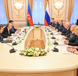 Генпрокуроры Азербайджана и России обсудили перспективы сотрудничества