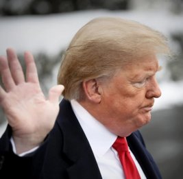 Трамп связал поражение республиканцев на выборах с угрозой импичмента
