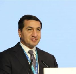 Хикмет Гаджиев: Отношения Баку и Москвы стабильны и развиваются в духе добрососедства